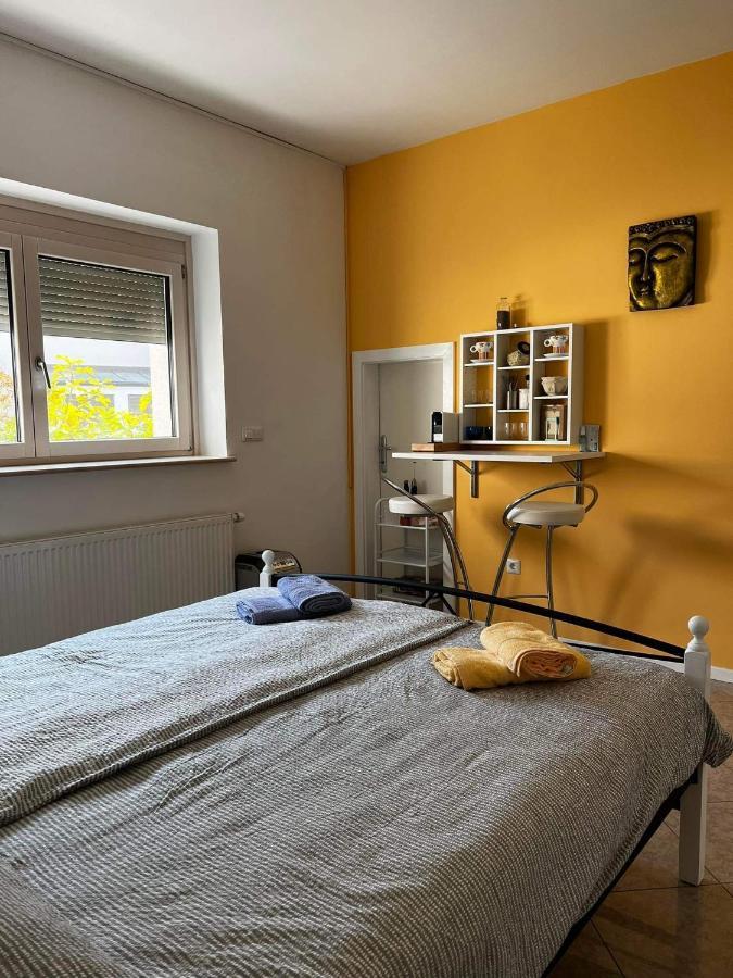 Bed And Breakfast Swallow Trzin Buitenkant foto